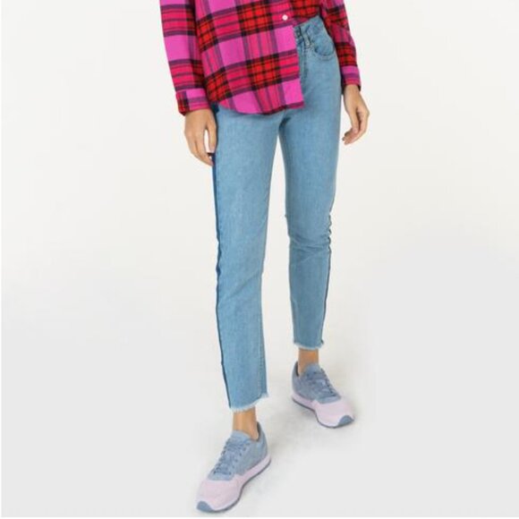 ROXY Cloudy Days Boyfriend Fit Two-Tone Jeans Like New ✨ - Picture 14 of 16